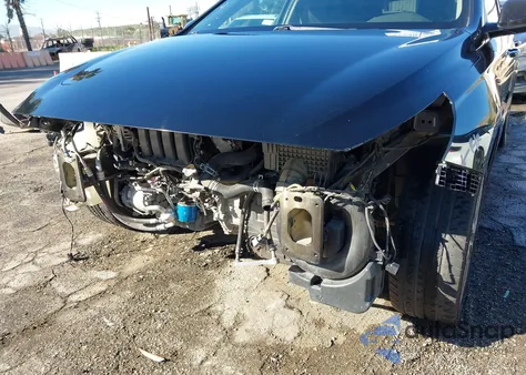 2019 Hyundai Elantra Gt z USA, uszkodzony, nr VIN KMHH35LE6KU104398